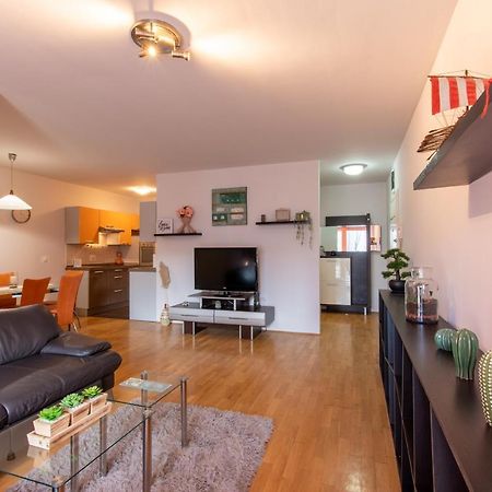 Appartamento Flexible Selfcheckins 31 - Zagreb - Garage - Loggia - New Esterno foto