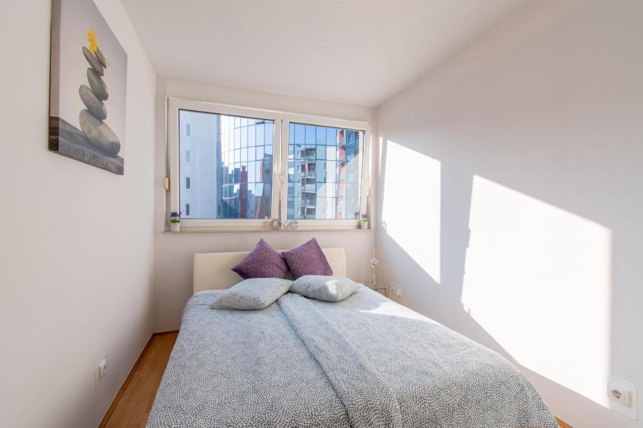 Appartamento Flexible Selfcheckins 31 - Zagreb - Garage - Loggia - New Esterno foto