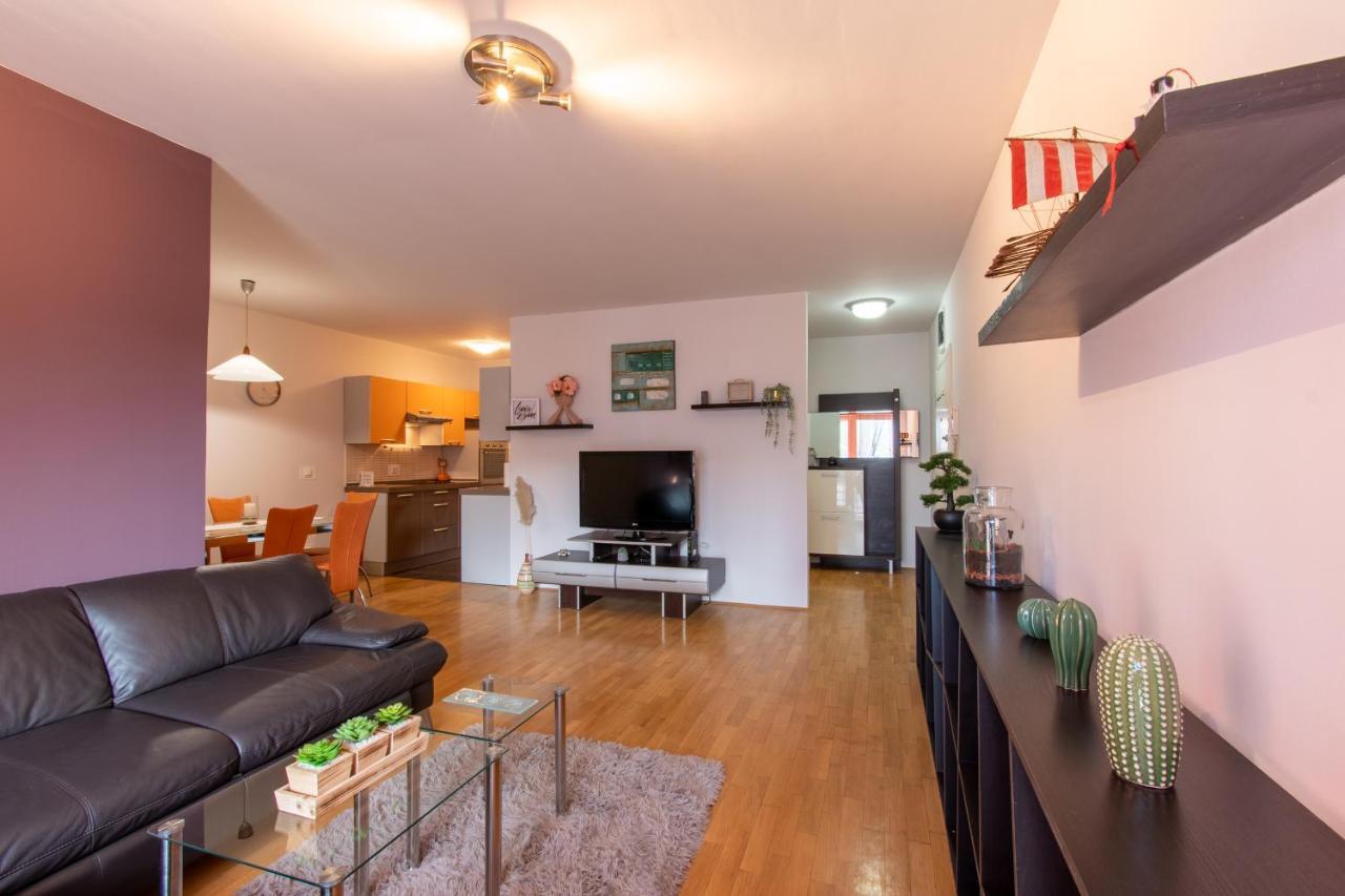 Appartamento Flexible Selfcheckins 31 - Zagreb - Garage - Loggia - New Esterno foto